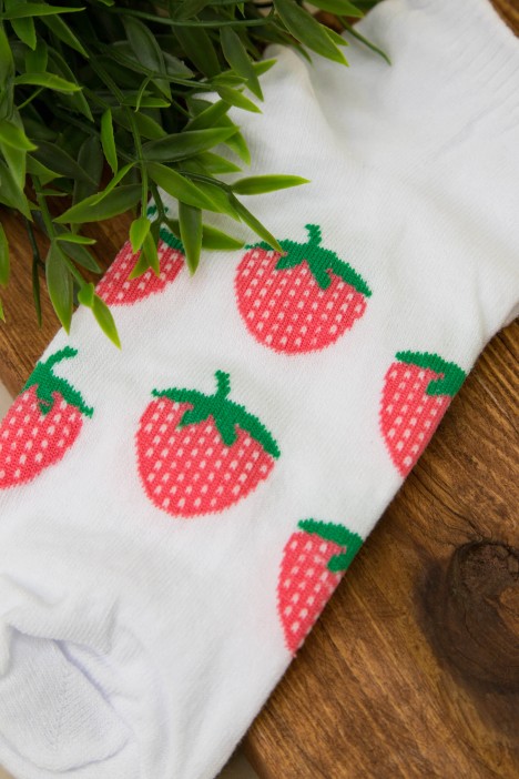 Носки женские "Strawberry", белый, р. 35-40 