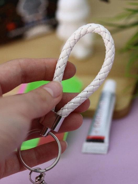 Алмазная мозаика на брелоке Draw Me! «Silver hare», (4*3.5*8 см) 