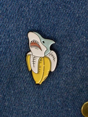 Значок "Banana shark"
