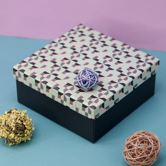Подарочная коробка «Patterns 2», 15*15*6.5 