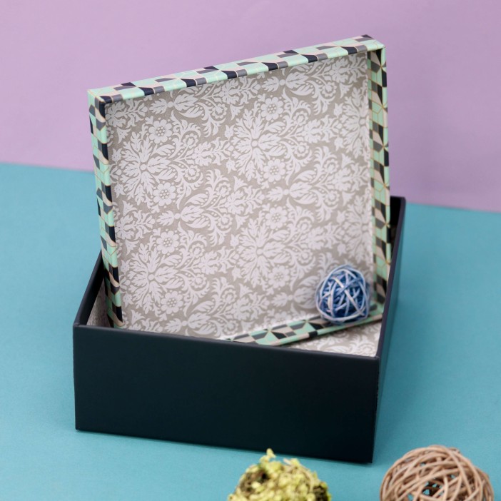 Подарочная коробка «Patterns 2», 15*15*6.5 