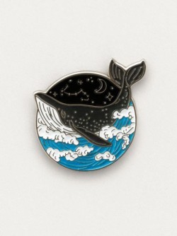 Значок металлический iLikeGift "Кит в океане"