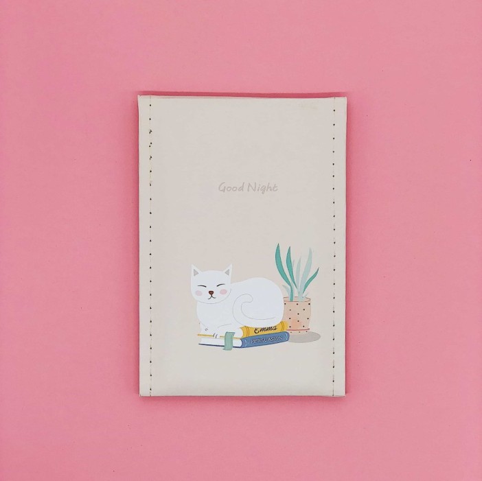 149AE Зеркало  "The cat sleeping on the books"(21.5*14.5см) 