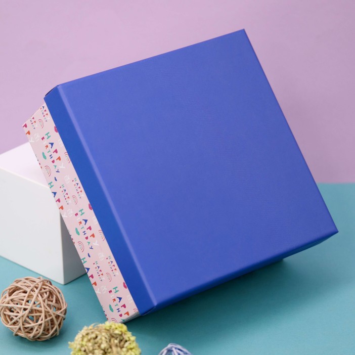 Подарочная коробка «Happy birthday», 17*17*8 