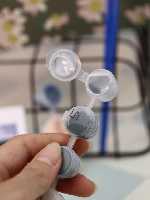 Картина по номерам на подрамнике Draw Me! «White daisies», (20*20 см) 