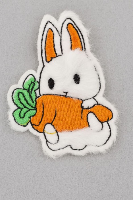 Термонашивка для одежды iLikeGift «Greedy bunny» 5*7 см. 