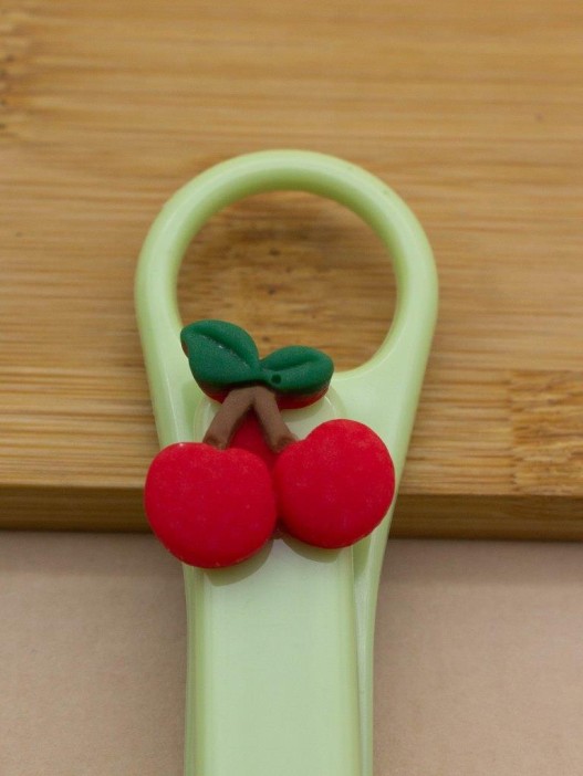 Маникюрный инструмент "Растения, вишня", зеленый 