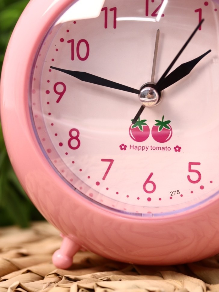 Часы-будильник «Strawberry berry», pink