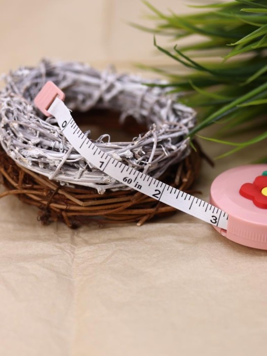 Линейка-рулетка "Цветок", красная (150 см) 