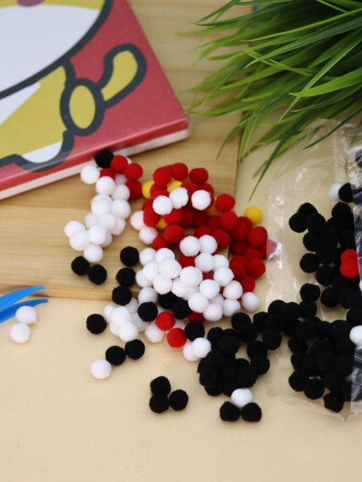 Картина из помпонов на подрамнике Draw Me! «Cheerful fox», (20 х 20 см) 