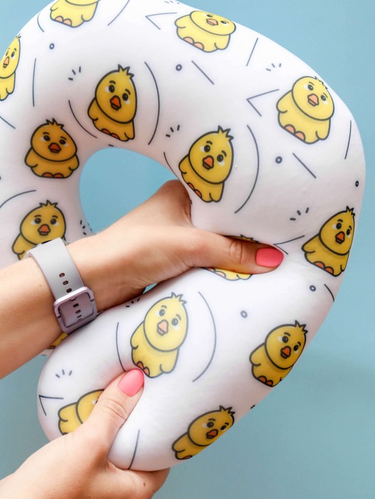 Игрушка- Подушка для шеи Hugme toys «Цыплята» 