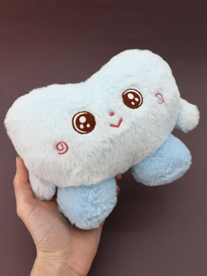 Мягкая игрушка (3+) "Милая", синяя, 15 см
