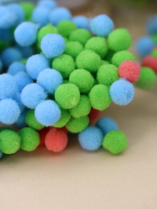 Картина из помпонов на подрамнике Draw Me! «Flower», (20 х 20 см) 