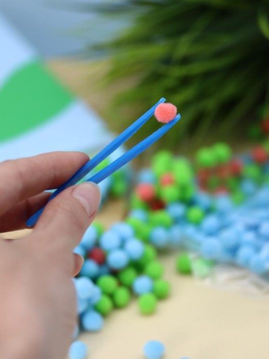 Картина из помпонов на подрамнике Draw Me! «Flower», (20 х 20 см) 