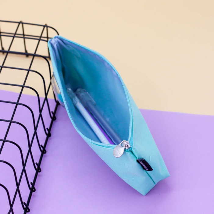 Пенал "Hello needles", blue 