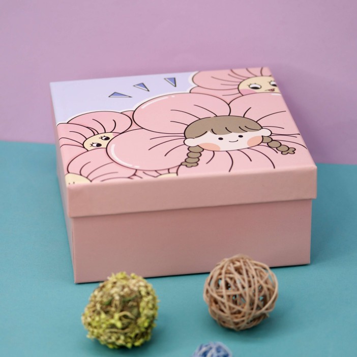 Подарочная коробка «Girl flowers», 17*17*8 