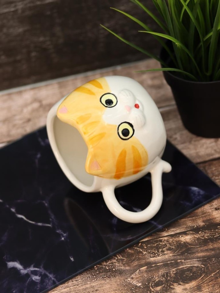 Кружка керамическая iLikeGift "Рыжий кот", оранжевая (410мл)