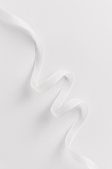 Лента для декора и подарков "Ribbon of magic", white (1,5 см*1 м)