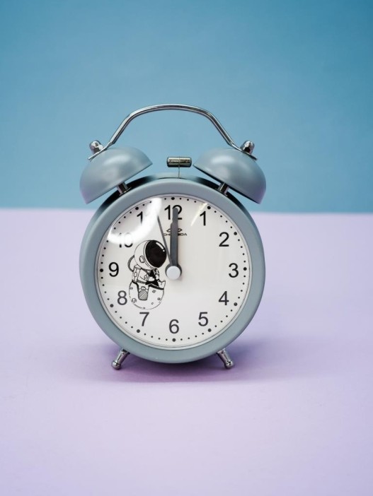 Часы-будильник «КОСМОНАВТ», gray 