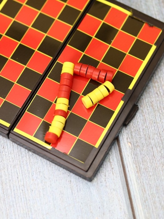 Игра настольная "Шашки", 12*12 см 