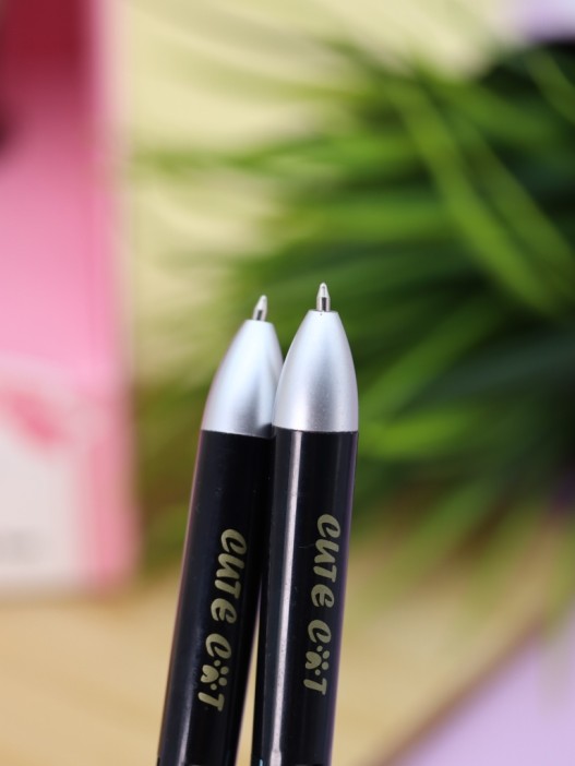 Разноцветная ручка 4 в 1 &quot;МЯУ лапка&quot;, black 