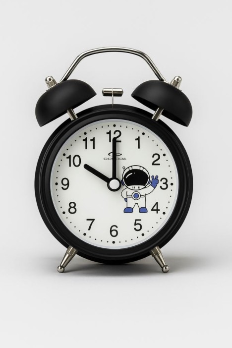 Часы-будильник «КОСМОНАВТ», black 