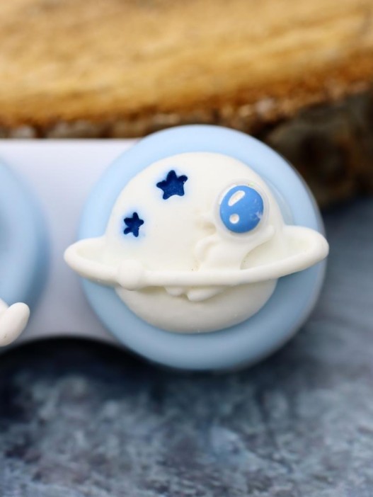 Контейнер для линз «Space astronaut lightning» 