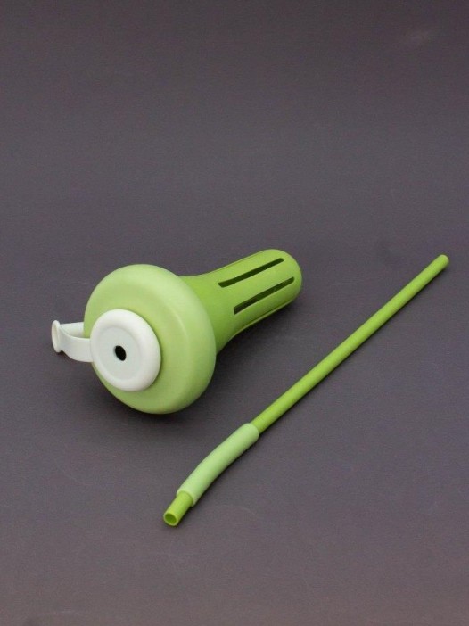 Бутылка с трубочкой &quot;IIce cream&quot; зелёная, 1400 мл 