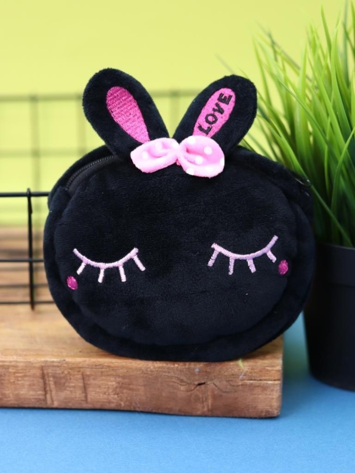 Сумочка плюшевая "Черный зайчик", черная (10*12,5 cm)