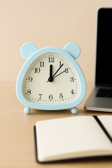 Часы-будильник «Cute ears», green