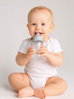 Бутылочка поильник-непроливайка с пластиковым носиком, grey (270 ml)