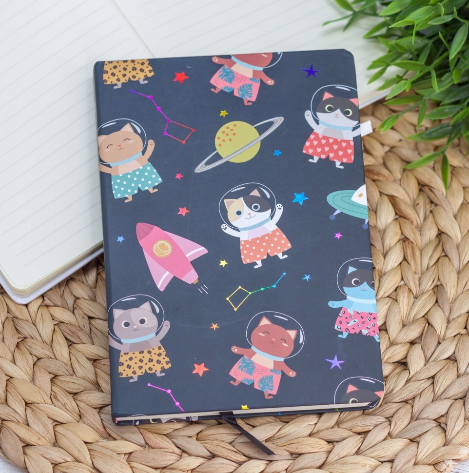 Блокнот (A5) "Space cat and rocket", black (14.5*21)