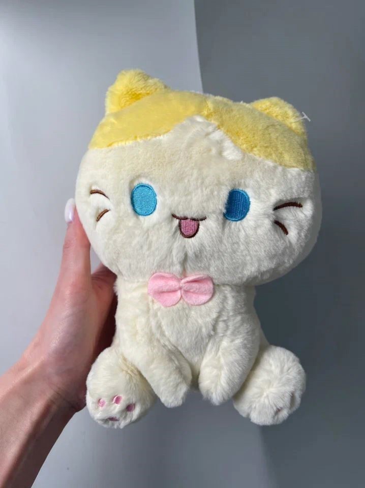Мягкая игрушка (3+) "Кот улыбается", жёлтая, 20 см
