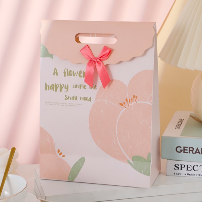 Пакет подарочный (M) &quot;Pastel flower&quot;, pink (27*19.5*8.6) 