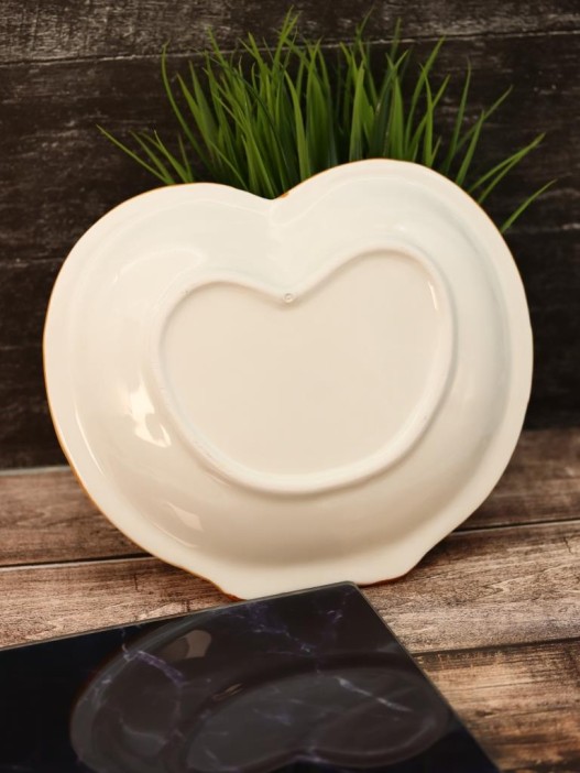 Тарелка керамическая iLikeGift «Sweet bagel», 20,3х17,2х2,5 см 