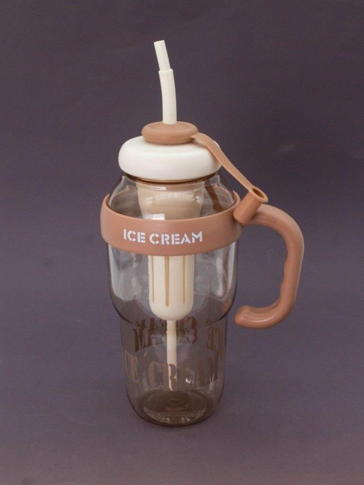 Бутылка с трубочкой &quot;Ice cream&quot; коричневая, 1400 мл 
