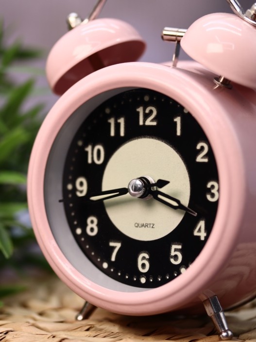 Часы-будильник «ChronoRise», pink (12,5х9 см) 