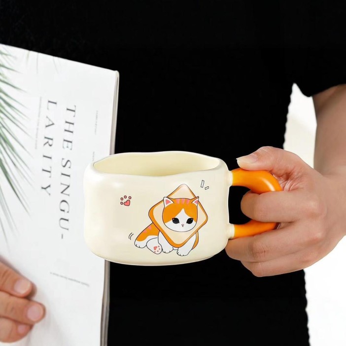 Кружка «Котик любит выпечку» (450 мл) 