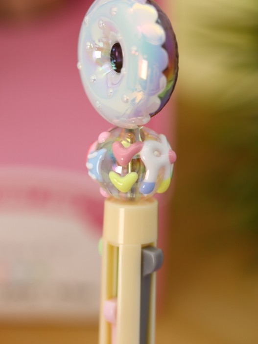 Разноцветная ручка 4 в 1 &quot;Sweet donut &quot;, yellow 