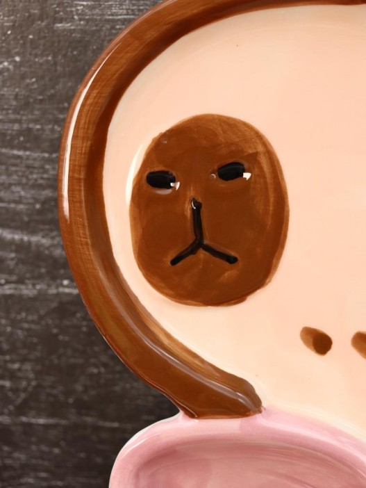 Тарелка керамическая iLikeGift «Capybara bow tie», 18,4х20,5х2,4 см 