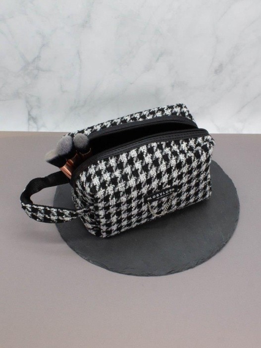 Косметичка &quot;Style love you&quot;, black (13х20х10 см) 