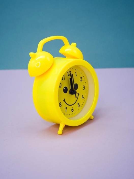 Часы-будильник «SMILE», yellow (13,5х10,5 см) 
