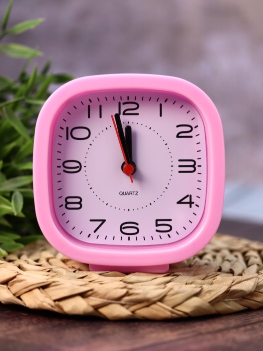 Часы-будильник «TimeTrek», pink (11х10,5 см) 