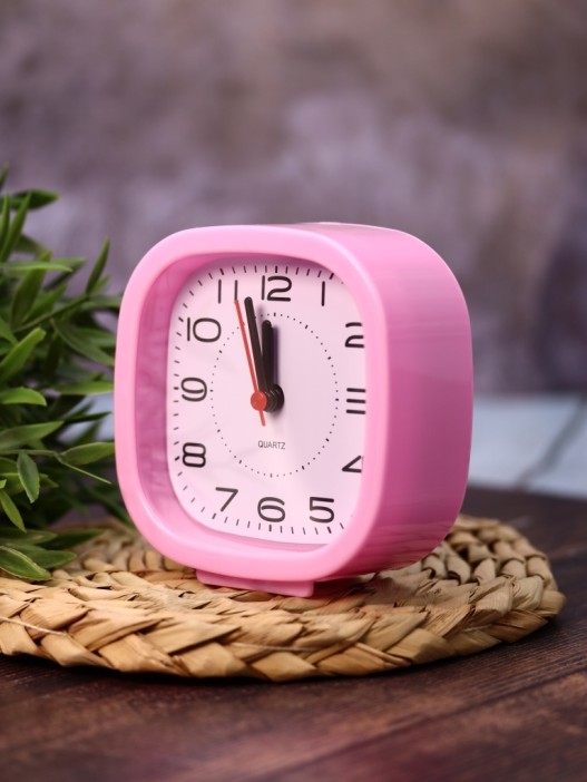 Часы-будильник «TimeTrek», pink (11х10,5 см) 
