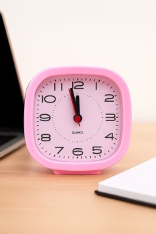 Часы-будильник «TimeTrek», pink