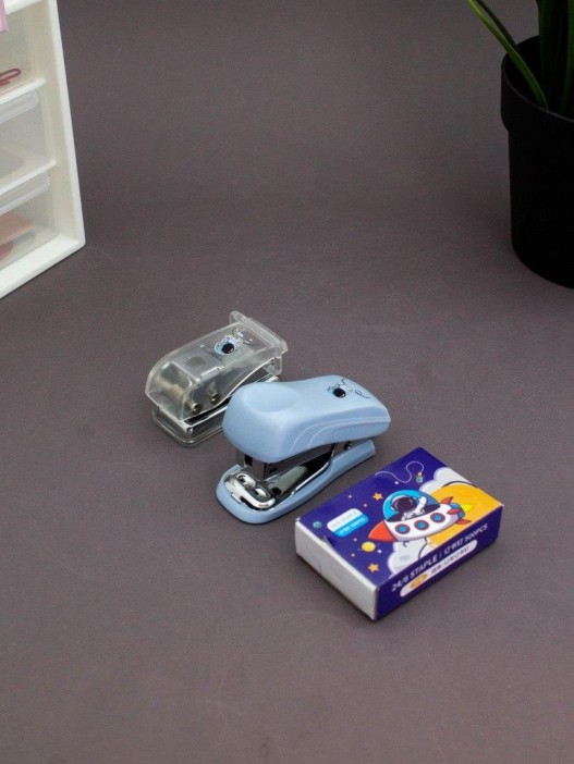 Электрический канцелярский набор &quot;Astronaut&quot; 