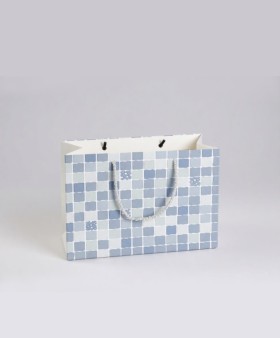 Пакет подарочный горизонтальный (М) «Плитка один», синий (25,4*20*9,5)