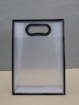 Пакет подарочный (M) "Frame transparent", black (26*18*8)