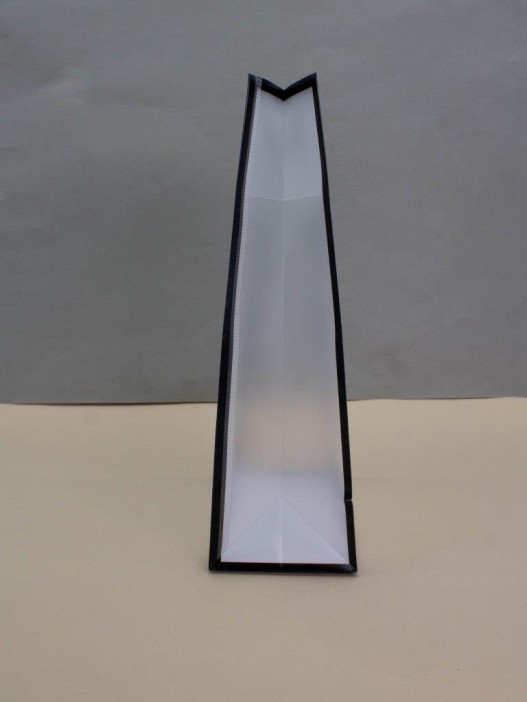 Пакет подарочный (M) "Frame transparent", black (26*18*8) 