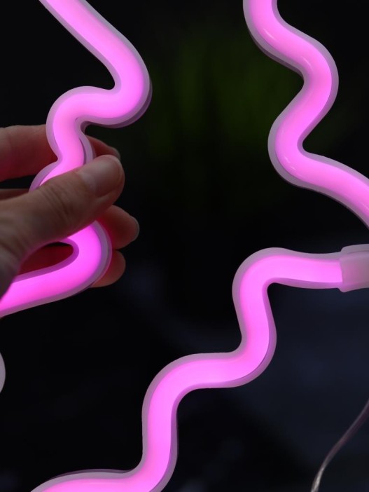 Неоновый подвесной ночник «Bat», USB, розовое свечение (30*15 см) 